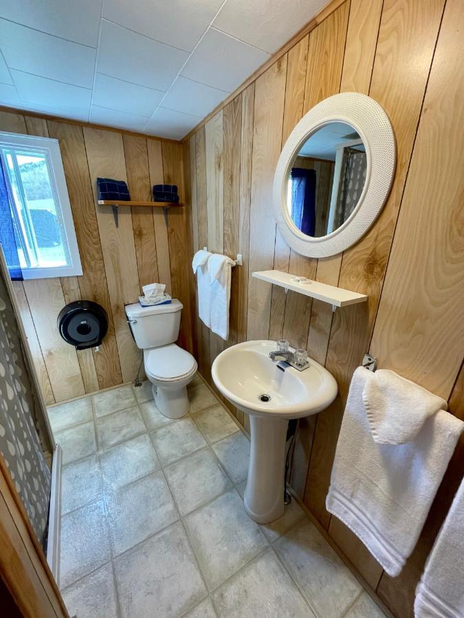 Chalets Bernatchez モン・サン・ピエール エクステリア 写真